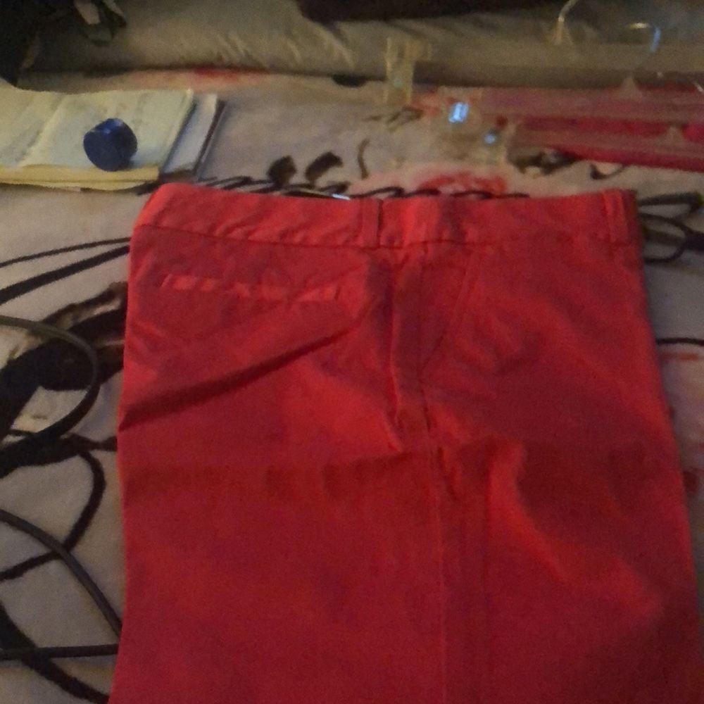 Red pants - Picture 3 of 8